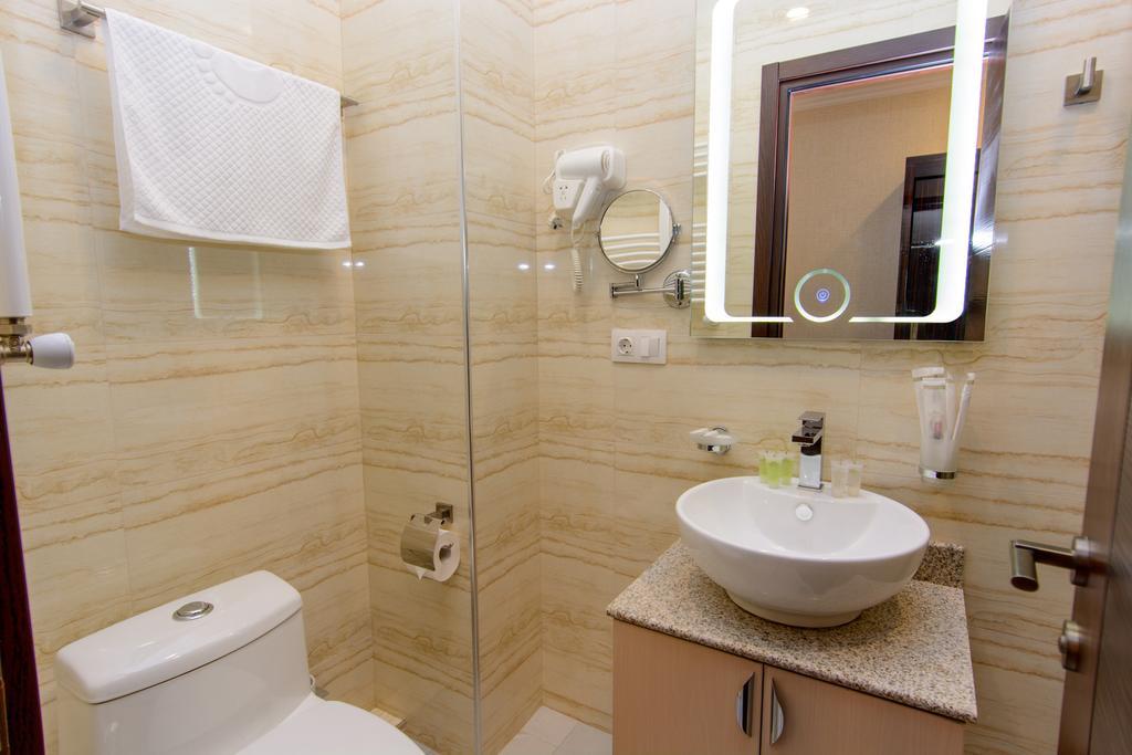 Apart Hotel Mx Tbilisi Esterno foto