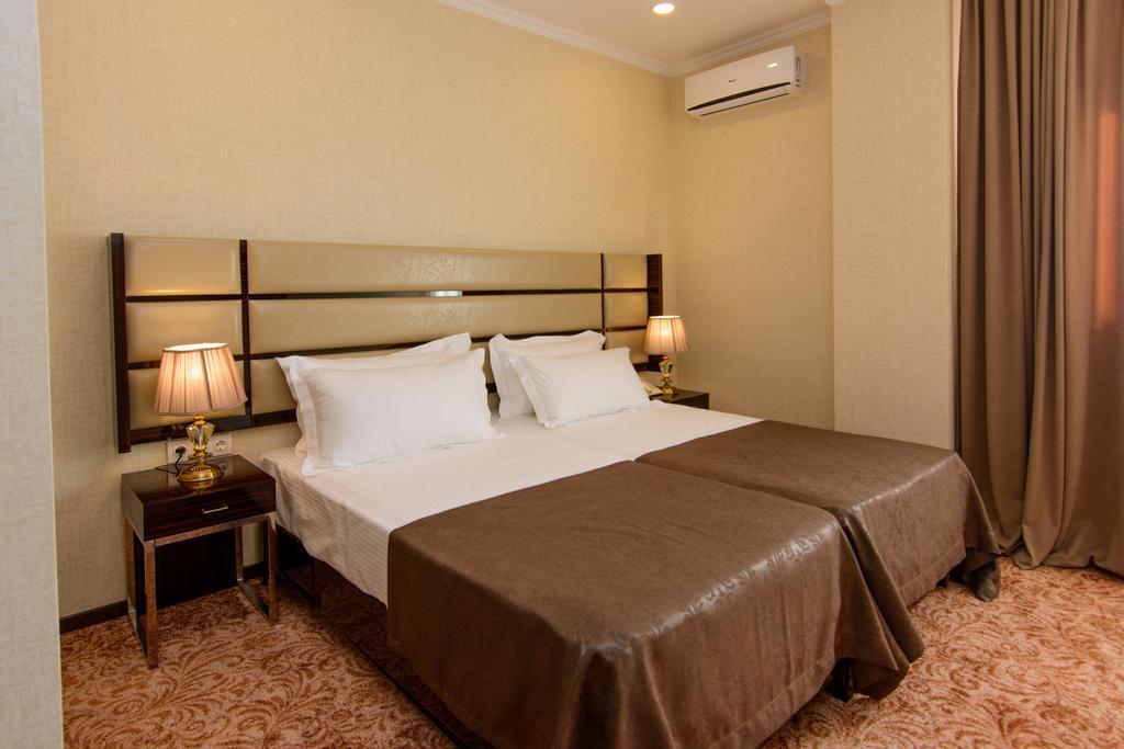 Apart Hotel Mx Tbilisi Esterno foto