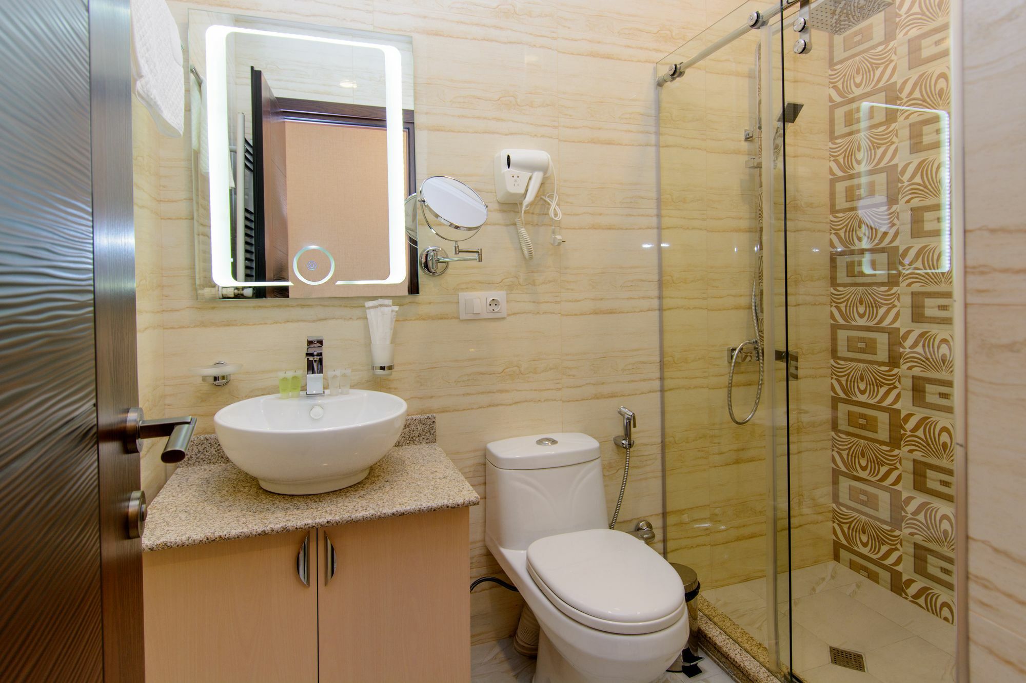 Apart Hotel Mx Tbilisi Esterno foto