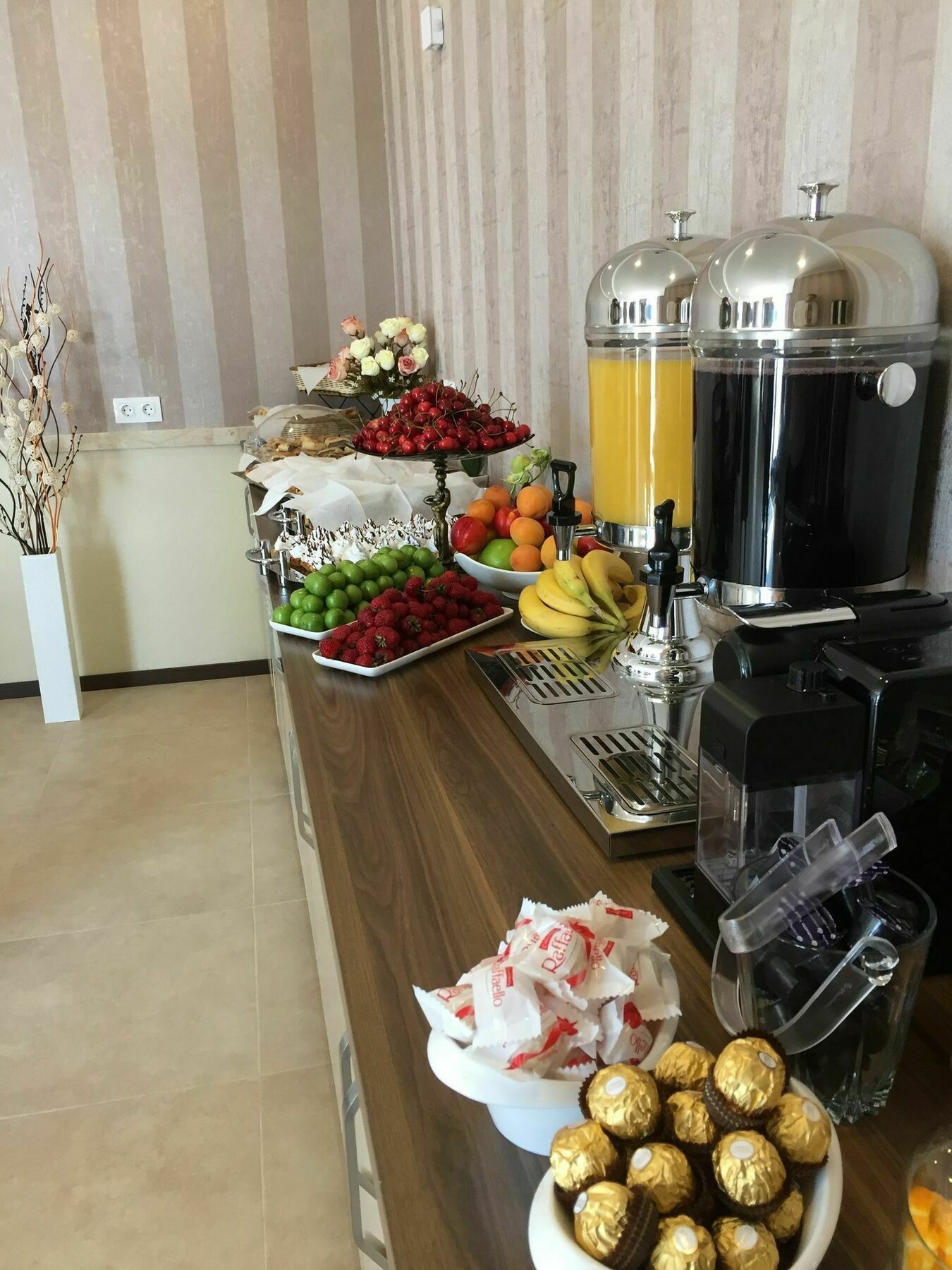 Apart Hotel Mx Tbilisi Esterno foto